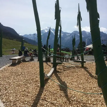 Petunia Lägenhet Grächen