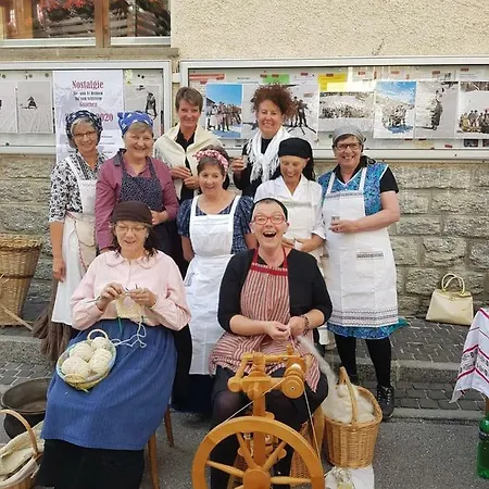 Petunia Apartment Grachen